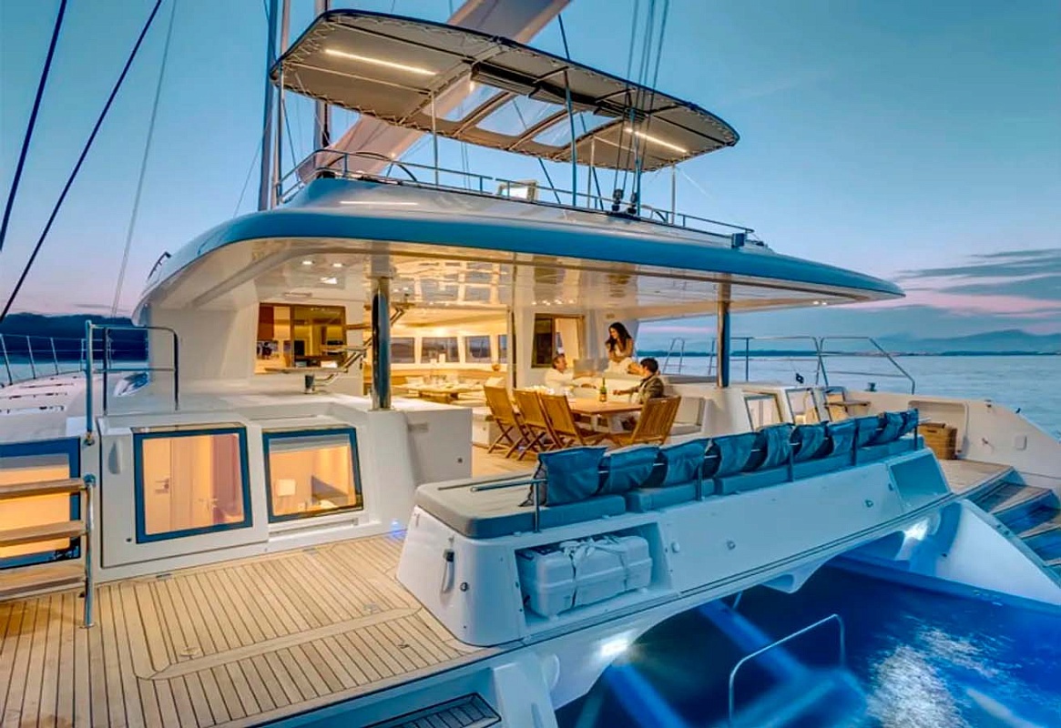Аренда парусного катамарана Lagoon 620 Dream Corsica 3 на Мальдивах